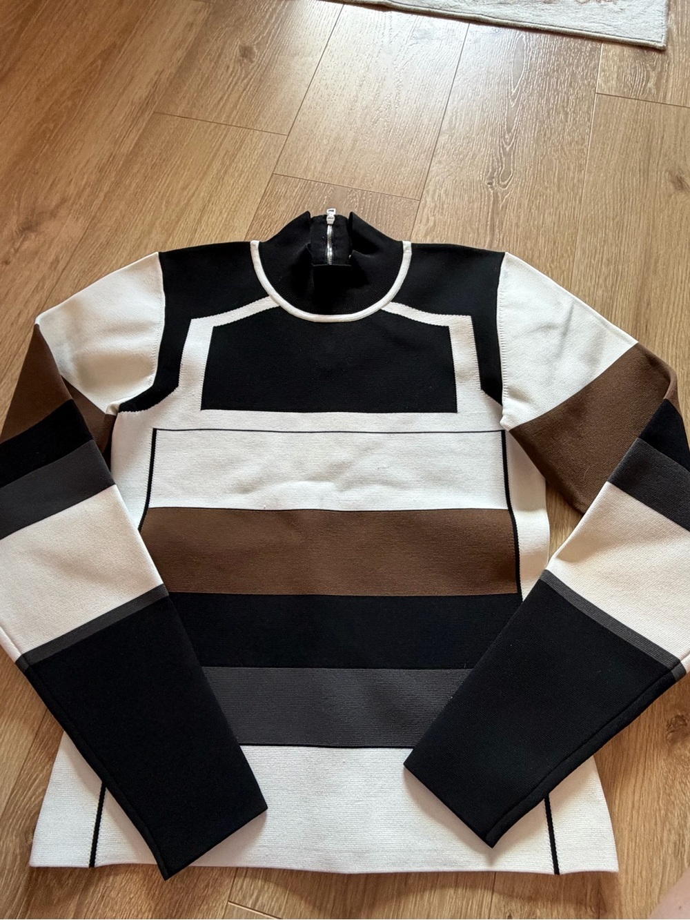 Colorblock Stripe Crew Sweater - Black, White, Brown, Gray